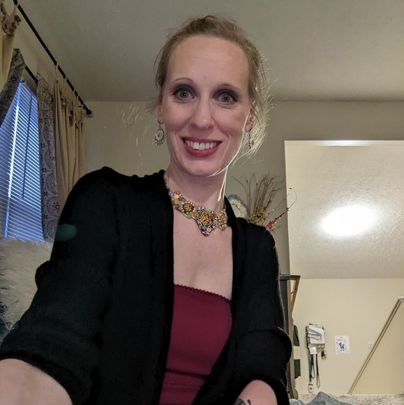 Profile Picture of Audrey Blasdel (@audreyrayshell) on Poshmark