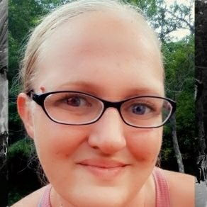 Profile Picture of Whitney Holbrook (@WhitneyHolbroo1) on Twitter