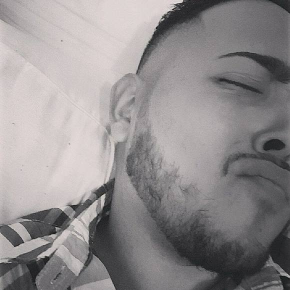 Profile Picture of William Rodriguez (@wrod21) on Poshmark