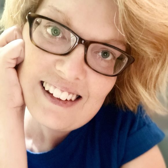 Profile Picture of Diana Teahan (@dteahan) on Poshmark