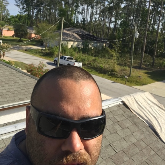 Profile Picture of Mike Spector (@myk55) on Poshmark