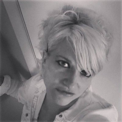 Profile Picture of Lisa Jump (@ljump99) on Twitter