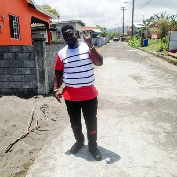 Profile Picture of Garakai mock Charles (@omelyoung470) on Poshmark