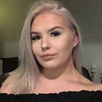 Profile Picture of J e n n i  A a v i n k o 🌸 (@jennipauliinaaw) on Instagram