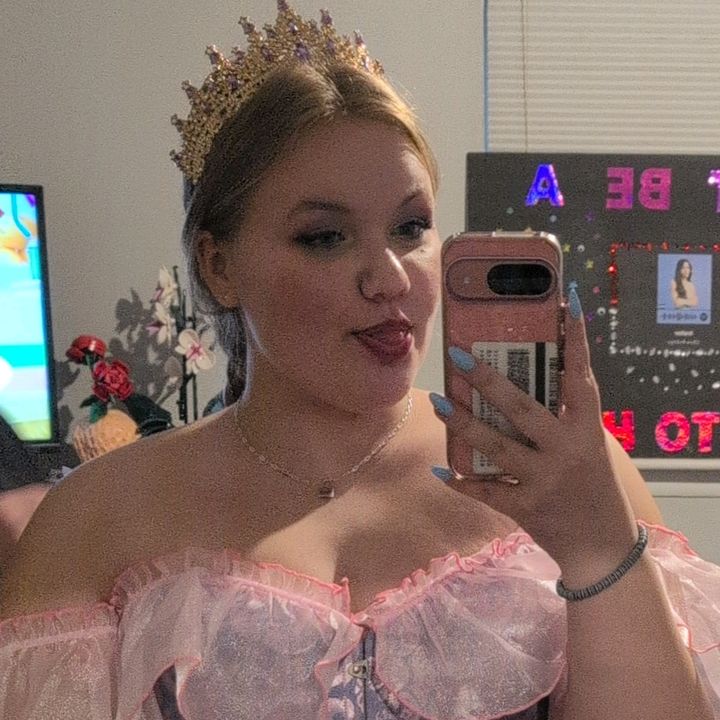 Profile Picture of Tessa🫶 (@tessa_bishop) on Tiktok