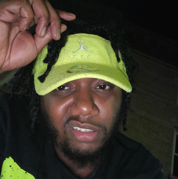 Profile Picture of Tyeem Lythcott (@tyeemlythcott) on Poshmark