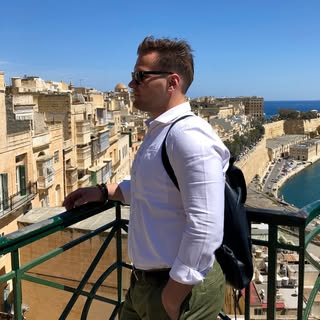 Profile Picture of Péter Balla (@peterballaflorist) on Instagram