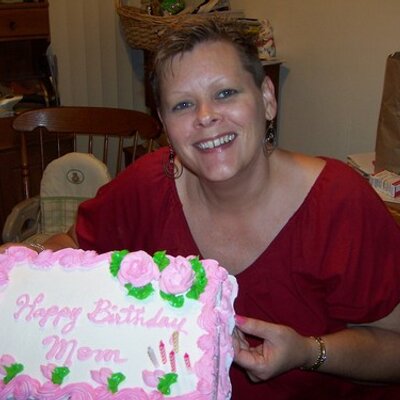 Profile Picture of Pam Crabtree (@27pam27) on Twitter