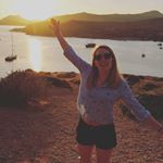 Profile Picture of Beverley Clay (@beverleyreads) on Instagram