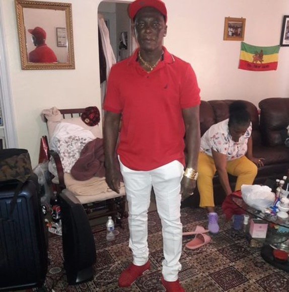 Profile Picture of James Baird (@jamesbaird43) on Poshmark