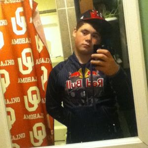 Profile Picture of Hayden Price (@haydenprice) on Myspace