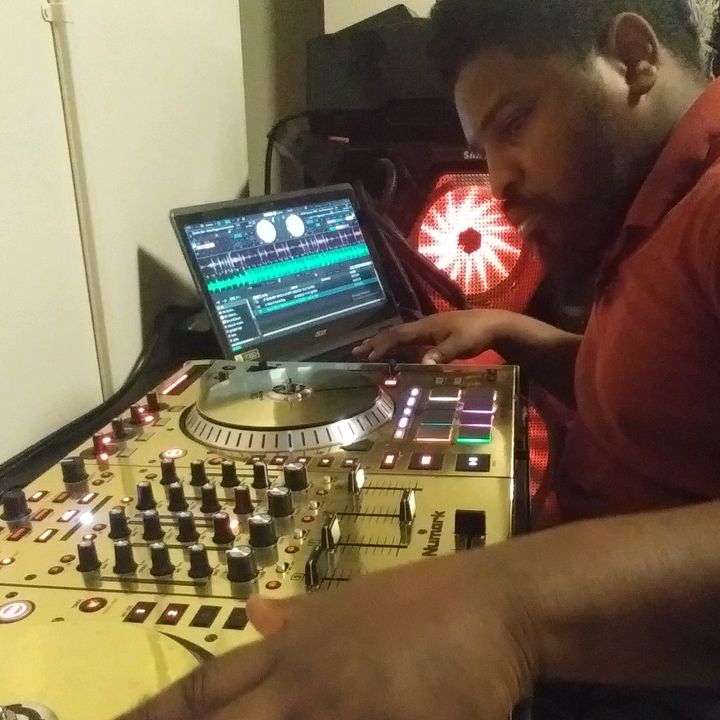 Profile Picture of Byron Davis (@churchboyfunny) on Tiktok