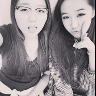 Profile Picture of Chen wen ding (@munzeong_jin) on Twitter