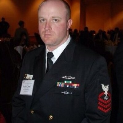 Profile Picture of Joe Nunnally (@sub_rmc) on Twitter
