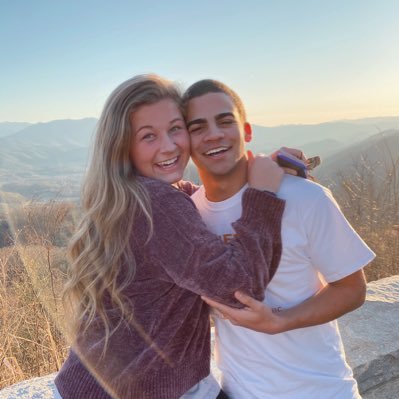 Profile Picture of Nathan Vaughn (@natron142) on Twitter