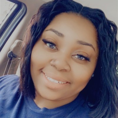 Profile Picture of Melanie Riddle (@Melanie37576811) on Twitter