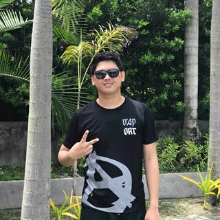 Profile Picture of Jayson Tolentino (Tatang Fyts) (@NoSmokingX) on Facebook