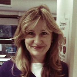 Profile Picture of Claire Coffey (@clairemco) on Twitter