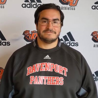 Profile Picture of Chris Esquivel (@Cesquivel15) on Twitter
