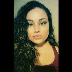 Profile Picture of Amy Arredondo (@momeeslilmnstr) on Pinterest