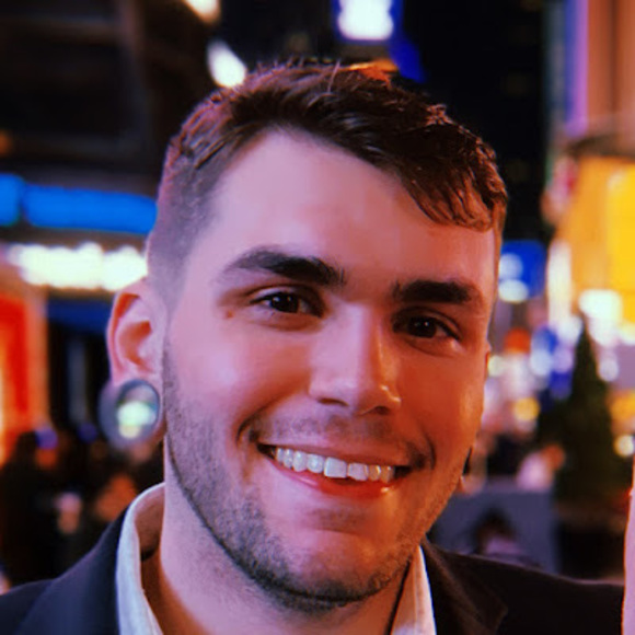 Profile Picture of Mark Brunelle (@markbrunelle95) on Poshmark