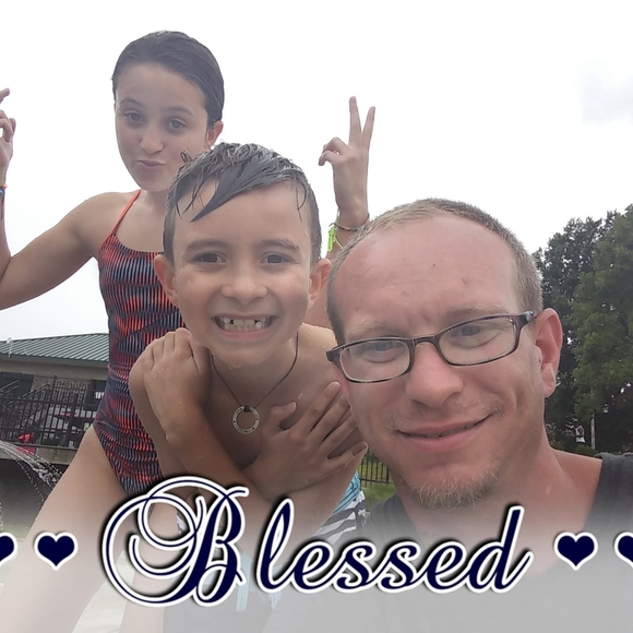 Profile Picture of Frank Meseck (@fmeseck89) on Poshmark