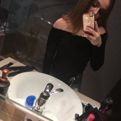 Profile Picture of Catherine Picard (@Cathbelieber14) on Twitter