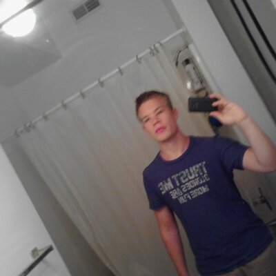 Profile Picture of Christian Damron (@damron92) on Twitter