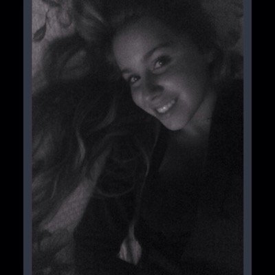 Profile Picture of Emma Ruby (@emmarubinstein1) on Twitter
