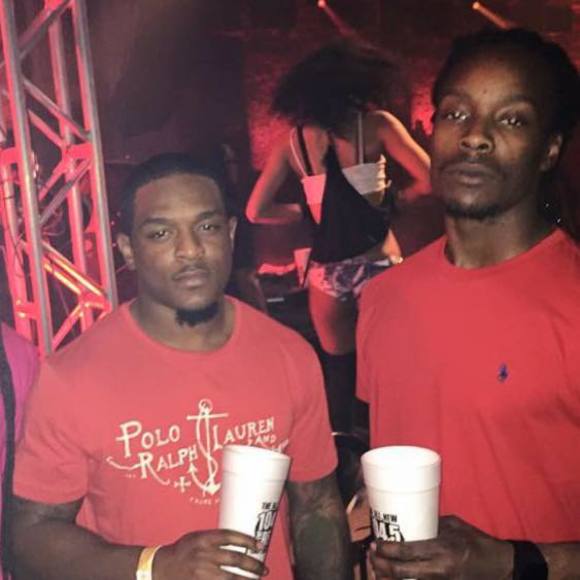 Profile Picture of Gary Neavins (@gneavins) on Poshmark