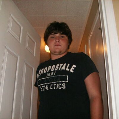 Profile Picture of Simon Dutton (@wingman19779604) on Twitter