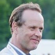 Profile Picture of Steve Banks - Composer (@stevebanks-composer) on Youtube