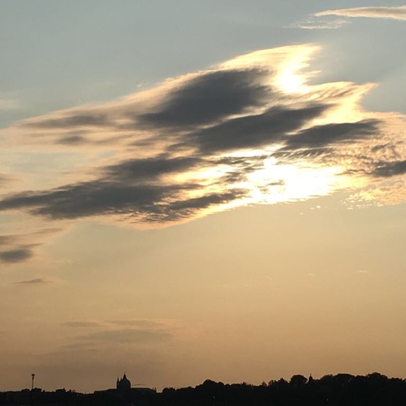 Profile Picture of Yumi Skocik (@yumisko) on Poshmark