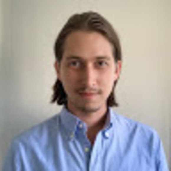 Profile Picture of Michael Headrick (@michaelheadrick) on Poshmark