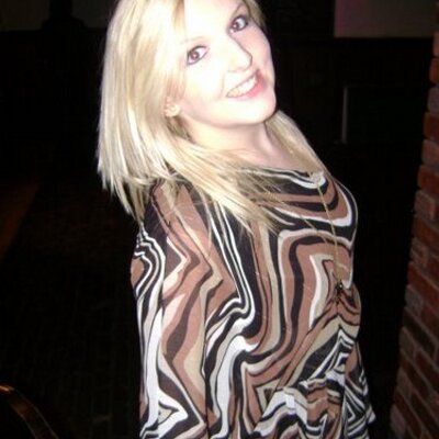 Profile Picture of Laura Kimball-Evans (@casperblonde) on Twitter