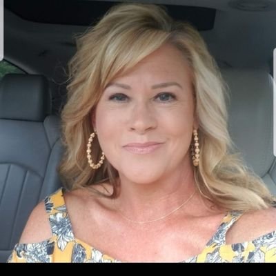 Profile Picture of Susan Covington (@SusanCo76903968) on Twitter