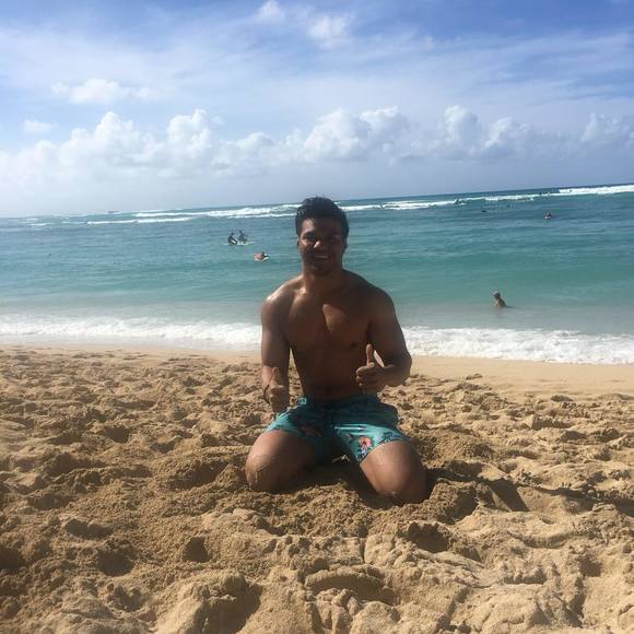 Profile Picture of Joefrey Ngiralmau (@joefrey24) on Poshmark