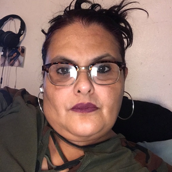 Profile Picture of Monica Franco (@monicafranco72) on Poshmark
