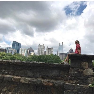 Profile Picture of Julia Layton (@JuliaLayton7) on Twitter