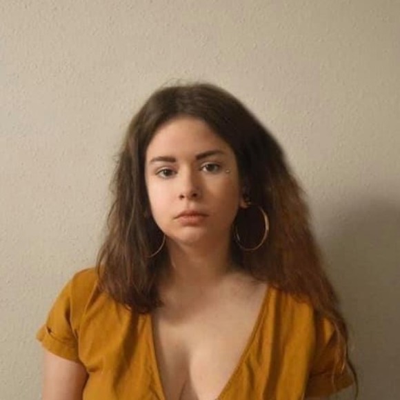 Profile Picture of Monica Alexander (@monicalexandera) on Poshmark