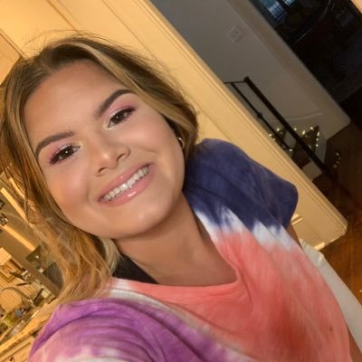 Profile Picture of Mckenzie Richard (@_maaccc_) on Twitter