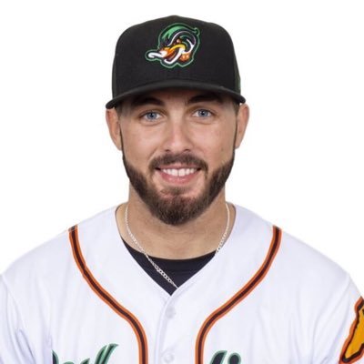 Profile Picture of Joe Barlow† (@_Joe_Bar_Low) on Twitter