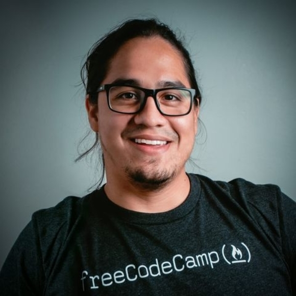 Profile Picture of Juan Ruiz (@juanruiz_ing) on Poshmark