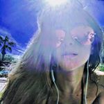 Profile Picture of Barbara (@_leomoon_) on Instagram