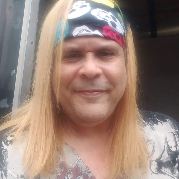 Profile Picture of James Petrice (@jpetrice1) on Poshmark