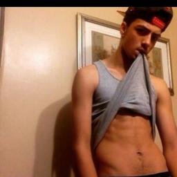 Profile Picture of Aaron Araujo (@aaronaraujo88) on Twitter