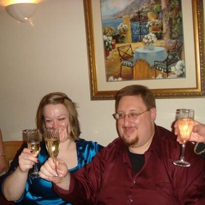 Profile Picture of Ed&Sara Schwartz (@SeattleFoodTwit) on Twitter