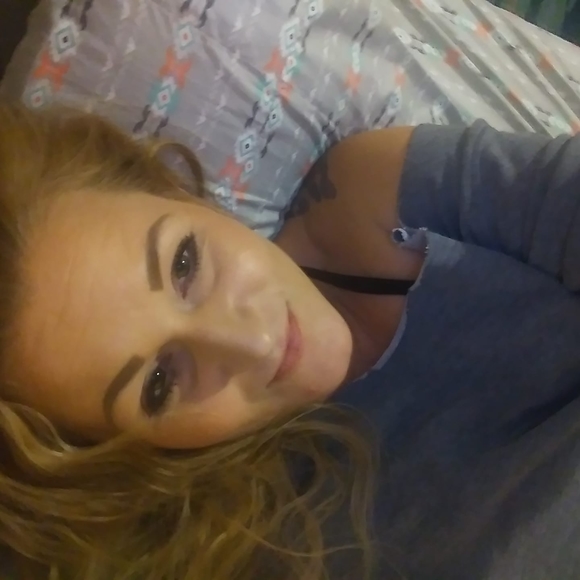 Kim Rodick - Poshmark Profile Picture of Kim Rodick (@kimrodick) on Poshmark