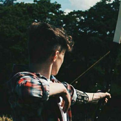 Profile Picture of Duncan Thompson (@sneakerlesshobo) on Twitter
