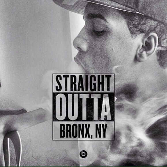 Profile Picture of Ray Santos (@6godrau) on Poshmark